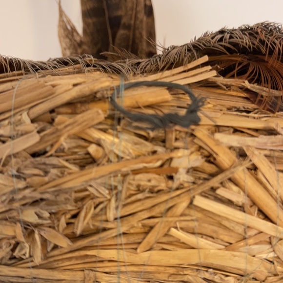 Feather Wreath - Picture 7 of 7